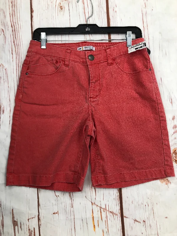 Shorts By Lee  Size: 8