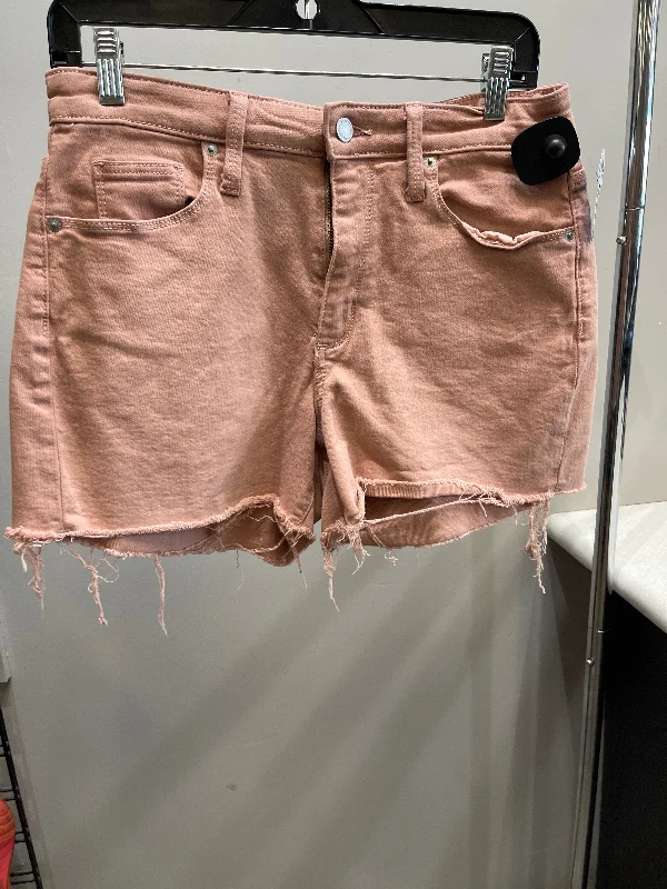 Shorts By Universal Thread  Size: 10