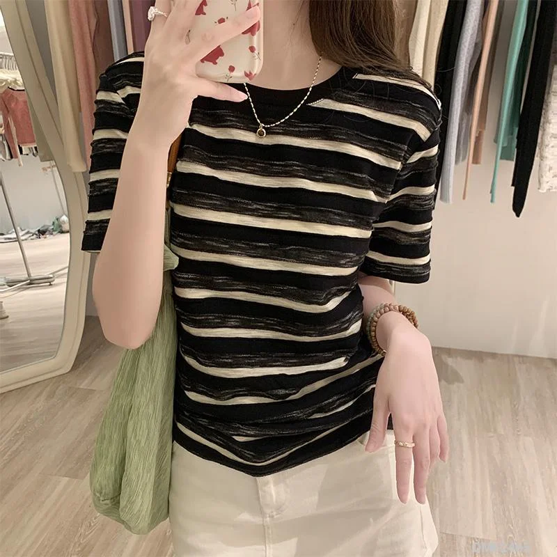 Woman Fashion Shirt DM62465